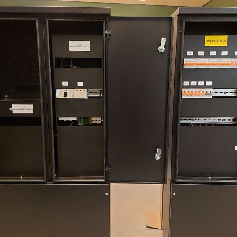 tilknytningsskap 160A metode B med måleromkobler NEK 399 REN4002