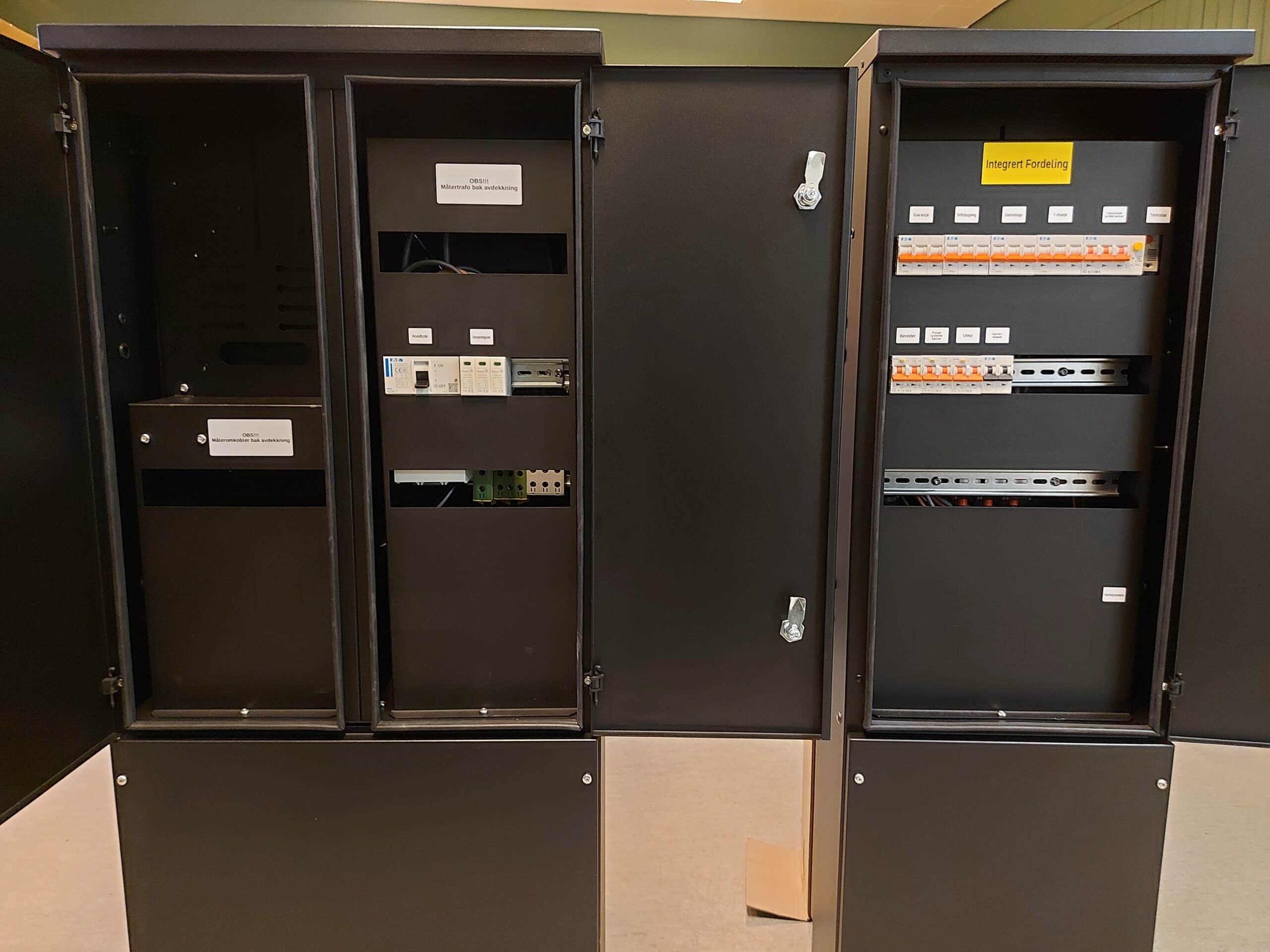 Tilknytningsskap med måleromkobler 100–160A metode B (NEK 399 / REN4002) 3 tilknytningsskap 160A metode B med måleromkobler NEK 399 REN4002